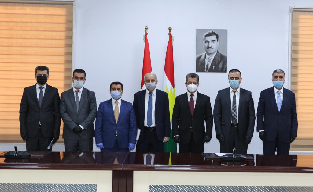 سەرۆکی حکومەتی هەرێمی کوردستان سەردانی شاری زاخۆ دەکات و لەگەڵ بەرپرسانی ئیداری و کەسایەتییەکانی شارەکە کۆدەبێتەوە